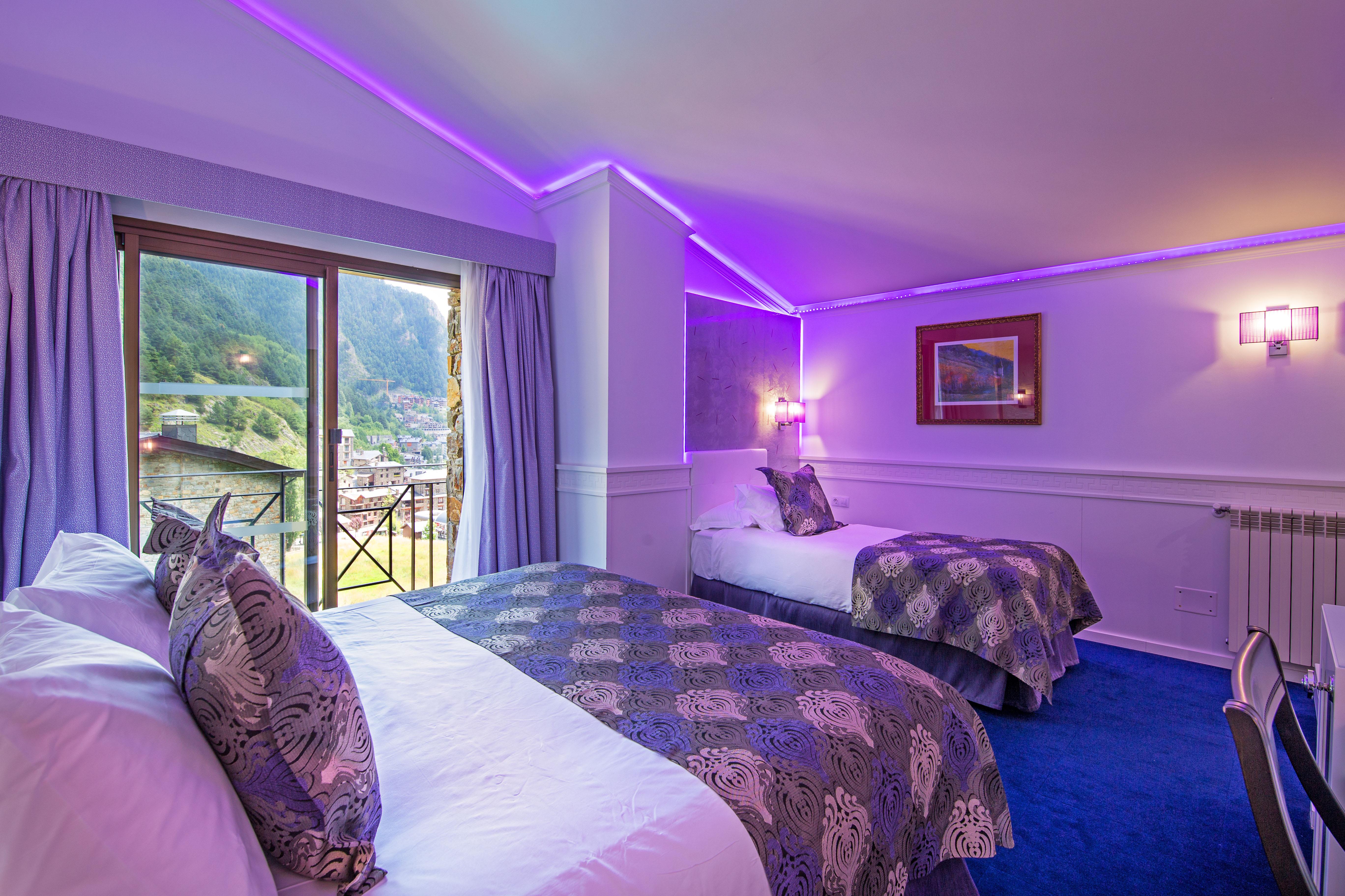 Hotel Princesa Parc Excellence Arinsal Exterior photo A room at the hotel