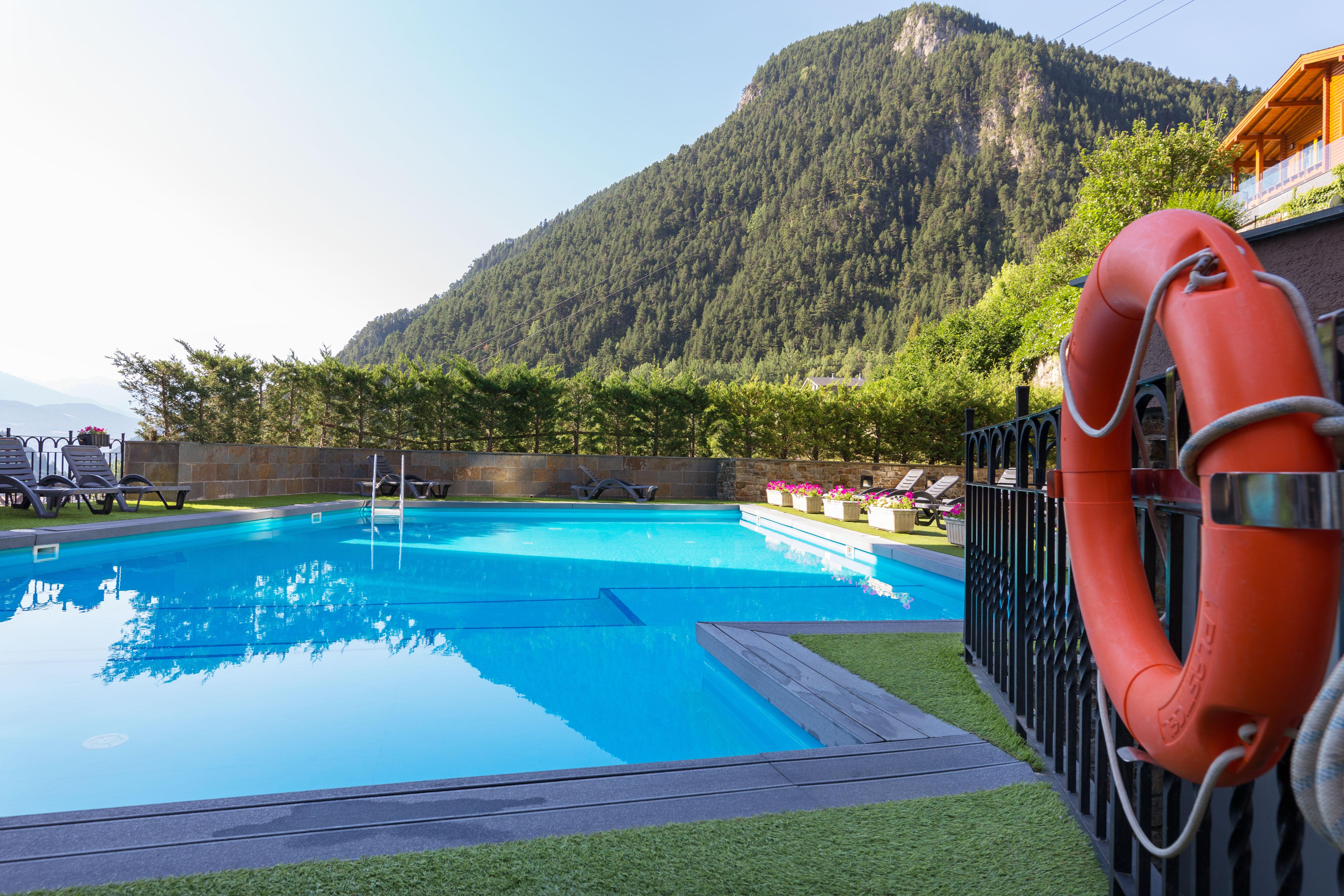Hotel Princesa Parc Excellence Arinsal Exterior photo The swimming pool at the hotel