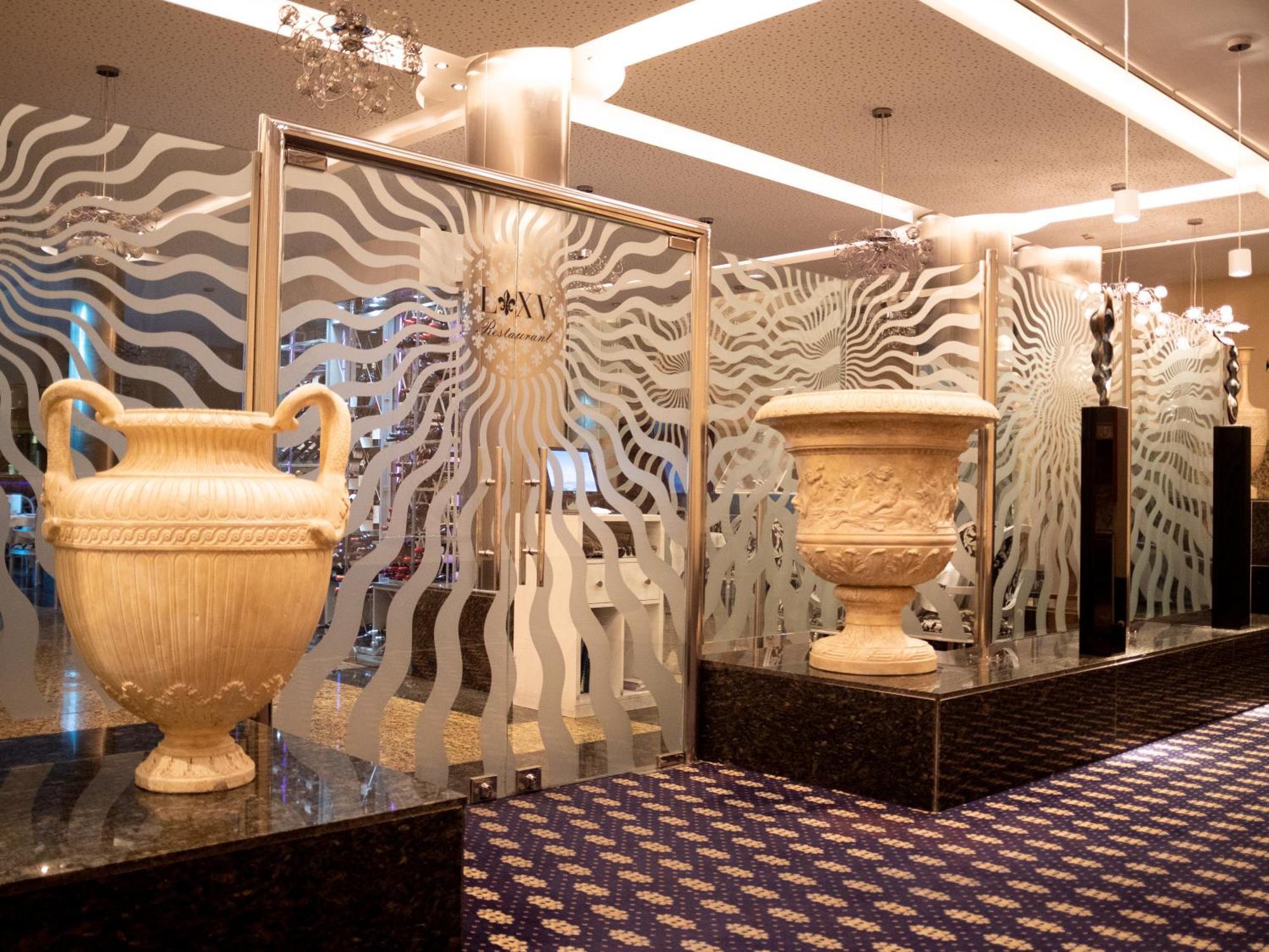 Hotel Princesa Parc Excellence Arinsal Exterior photo The interior of the hotel